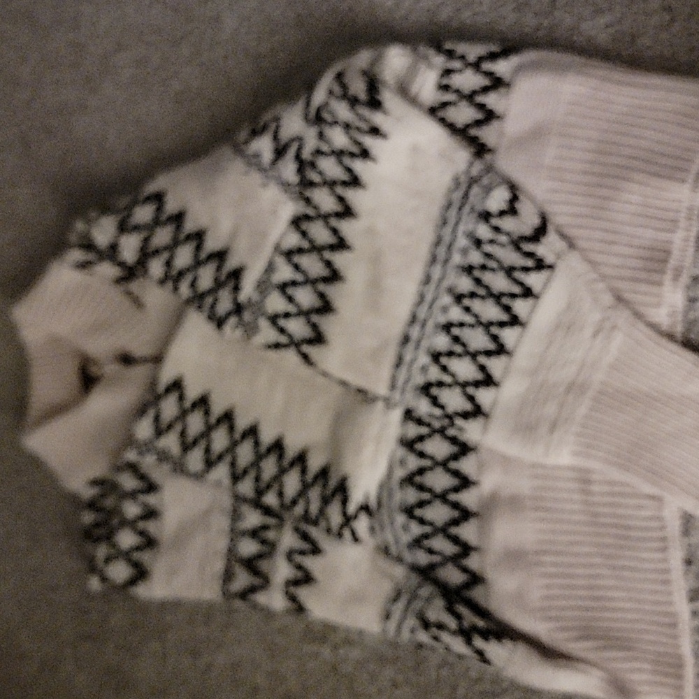 Rag & Bone Cream Knit Sweater 100 % Wool